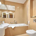 Salvator Ξενοδοχείο 4*