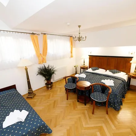 Salvator Hotel 4*